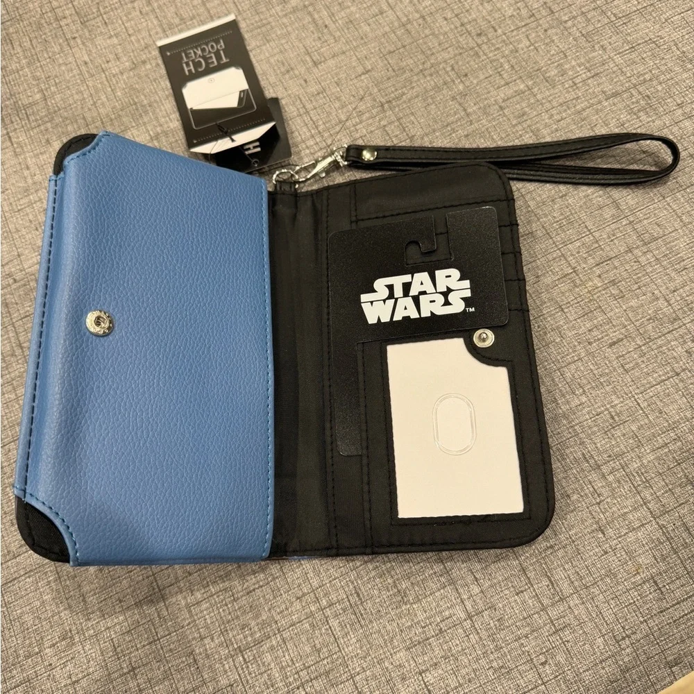 STAR WARS wallet TECH wristlet GROGU the Mandalorian baby yoga iPhone case phone